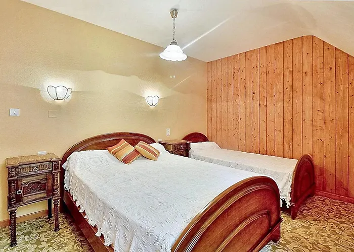 Familial A Juncalas, 70 M² Avec Jardin Prive ! Juncalas